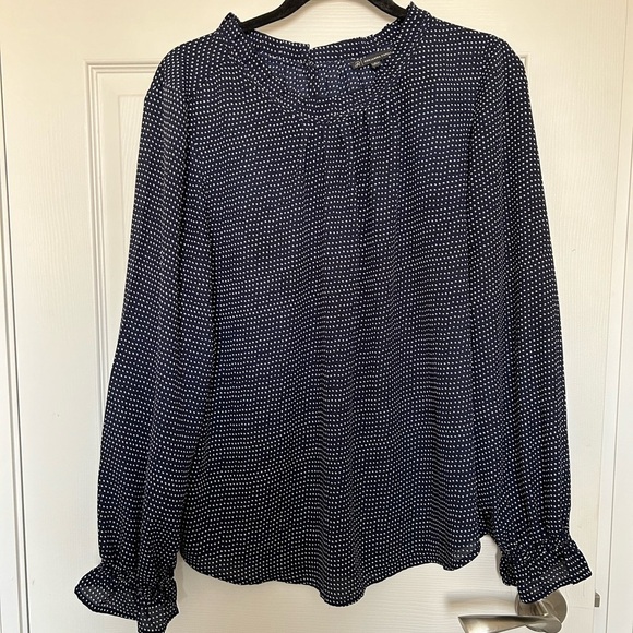 4/$20 Adrianna Papell polka dot ruffle flounce blouse- size L - Picture 9 of 9